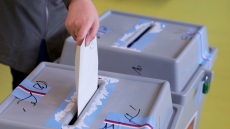 Τσεχία: Συνεχίζεται σήμερα ο β' γύρος των προεδρικών εκλογών - Το βράδυ τα αποτελέσματα