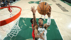 Μπακς - Πέλικανς 135-110: Με μυθική 50άρα του Γιάννη η 4η συνεχόμενη νίκη των «Ελαφιών»  - Δείτε βίντεο