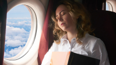 Αϋπνία: Η θαυματουργή λύση που μας γλιτώνει από τα υπναγωγά χάπια