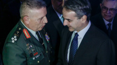 Τουρκικά ΜΜΕ στοχοποιούν Μητσοτάκη και Φλώρο: «Η Ελλάδα ετοιμάζεται για πόλεμο»