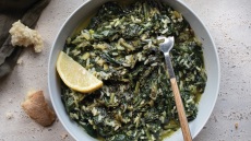 Το εύκολο σπανακόρυζο, έτοιμο σε 30 λεπτά