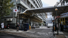 Η ανακοίνωση της 1ης ΥΠΕ για την 16χρονη που βρέθηκε νεκρή έξω από μαγαζί στο Γκάζι - «Τηρήθηκαν τα πρωτόκολλα, νοσηλευτής κάλεσε στο ΑΤ Συντάγματος»