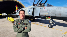 Πτώση Phantom - F4: Αύριο η κηδεία του υποσμηναγού Τουρούτσικα - «Δεν αντέχω να πάω στην αναγνώριση» λέει ο πατέρας του