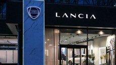 Το δίκτυο της Lancia λάμπει ξανά
