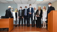 Νέα σελίδα για το «ΕΛΠΙΣ»: Συμφωνία Μπακογιάννη – Πλεύρη για τη διοίκηση του νοσοκομείου