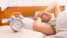 Αυξημένος ο κίνδυνος αθηροσκλήρωσης για όσους κάνουν ακανόνιστο ύπνο, δείχνει έρευνα