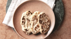 Πώς να φτιάξετε εύκολα πιτούλες για τα ψητά σας