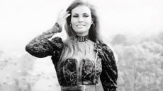 Ράκελ Γουέλς: Η «αμαρτία» της Αμερικανίδας σταρ στην Κύπρο