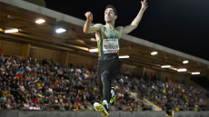 Τεντόγλου: Το «ευχαριστώ» της Τουρκίας για την δωρεά από τα «απαγορευμένα» παπούτσια