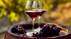 Πολυφαινόλες: Αυτά είναι τα τρόφιμα και ποτά με την υψηλότερη περιεκτικότητα