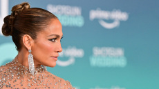 Τζένιφερ Λόπεζ: TikToker αποκαλύπτει το «πραγματικό» πρόσωπο της - Το «μυστικό» της δεν ήταν το ελαιόλαδο, αλλά τα... φίλτρα