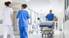 Ίδρυμα «Σταύρος Νιάρχος»: Πότε θα παραδοθούν τα τρία νέα νοσοκομεία - Πώς θα γίνει η στελέχωση