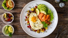 Δίαιτες τύπου κέτο μπορεί να συνδέονται με υψηλό κίνδυνο καρδιακών παθήσεων