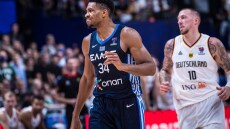 Φιλικό παιχνίδι Ελλάδας-ΗΠΑ στο Άμπου Ντάμπι πριν το Μουντομπάσκετ 