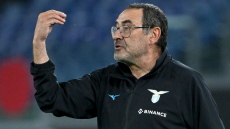  Μαουρίτσιο Σάρι: Η γυναίκα του τον έβαλε να κόψει τα μαλλιά του μετά την ήττα από την Άλκμααρ 