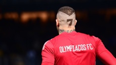 ΑΕΚ - Ολυμπιακός: Το κούρεμα του Πασχαλάκη με το «7» - «Ήθελα να δείξω ότι ο κόσμος είναι μαζί μας» 