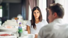 Άνδρες vs Γυναίκες: Ποιοι λένε ψέματα ευκολότερα - Η απάντηση θα σας εκπλήξει