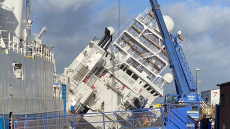 Σκωτία: Πλοίο έπεσε από πλατφόρμα επισκευών - 25 τραυματίες