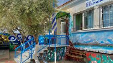 Ξάνθη: Μαθήτρια μειονοτικού σχολείου απέδωσε τον Εθνικό Ύμνο στην νοηματική γλώσσα