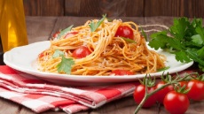 Ζυμαρικά με λαχανικά ή με θαλασσινά; Τι προτιμούν οι αναγνώστες του Olivemagazine.gr;