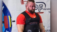 Καναδάς: Αρσιβαρίστας με μία απλή δήλωση συμμετείχε σε γυναικείους αγώνες και έσπασε το ρεκόρ - Βίντεο