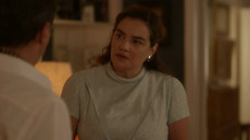 Στον «Παράδεισο των κυριών» ο Αποστόλης απειλεί και πάλι την Όλγα