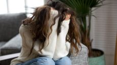 Θεσσαλονίκη: Φοιτήτρια νοίκιασε σπίτι με κρυφή κάμερα - «Με παρακολουθούσε σε προσωπικές στιγμές»