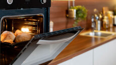 «Αλλάζω Συσκευή»: Μπαίνουν πάνω από 100.000 νέοι δικαιούχοι στο πρόγραμμα - Πώς θα ειδοποιηθούν