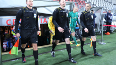 Super League 1: «Μας επιτέθηκαν και μας έφτυσαν οπαδοί του Παναθηναϊκού» λένε οι διαιτητές του ΑΕΚ-Άρης