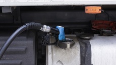 Καύσιμα: Πώς η κρίση με το Ιράν θα αυξήσει τις τιμές στις αντλίες