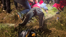 Λυκόβρυση: Σφοδρή σύγκρουση ΙΧ με μηχανή - Στο νοσοκομείο ο δικυκλιστής 