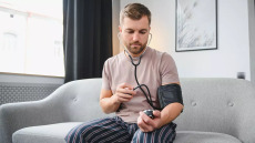 Υπέρταση: Διπλή δόση ή αλλαγή φαρμάκου; Ποια αγωγή είναι πιο αποτελεσματική