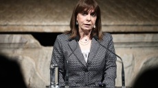 Σακελλαροπούλου για την 21η Απριλίου: Η σκοτεινή επέτειος μας υπενθυμίζει το χρέος μας να διαφυλάσσουμε τη δημοκρατία