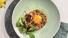 Αρνί, κατσίκι, προβατίνα αλλιώς: Τι να κάνετε με τα περισσεύματα από το πασχαλινό τραπέζι