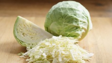 Λάχανο: Γιατί να το προσθέσετε στο επόμενο καλάθι με τα ψώνια σας