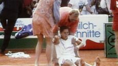  Μόνικα Σέλες: Πέθανε ο άνθρωπος που την μαχαίρωσε σε αγώνα τένις το 1993