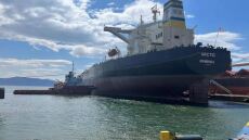 Στα Ναυπηγεία Ελευσίνας για επισκευή πλοίο του Ομίλου Τσάκου