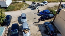 Ιδιοκτήτες ταξί έσπασαν αυτοκίνητα της Uber στη Ρόδο - Στα άκρα η κόντρα εν όψει τουριστικής περιόδου