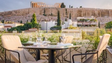 Αφιέρωμα στο ιστορικό κέντρο της Αθήνας: 10 γευστικές εμπειρίες στην Ακρόπολη, στο Θησείο και στο Καλλιμάρμαρο