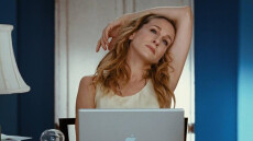 Πέντε σημάδια που δείχνουν αν θέλετε πραγματικά σχέση ή απλώς βαριέστε με τον εαυτό σας