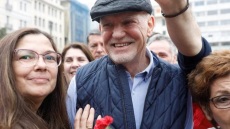 Ο Γιώργος Παπανδρέου για την Εργατική Πρωτομαγιά: Δεν είναι μια έκθεση λουλουδιών όπως νομίζει ο πρωθυπουργός