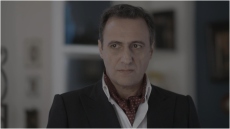 Ο Παράδεισος των κυριών: Ο Αποστόλης απειλεί τον Μάρκο