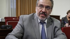 Εκλογές 2023 - Όθωνας Ηλιόπουλος: Κατά των ιδιωτικών πανεπιστημίων ο υποψήφιος του ΣΥΡΙΖΑ που είναι καθηγητής στο Χάρβαρντ