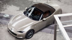 Νέες εκδόσεις για το Mazda MX-5