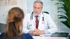 Καρκίνος Παχέος Εντέρου: Τέσσερα σημάδια κινδύνου που αφορούν τους κάτω των 50