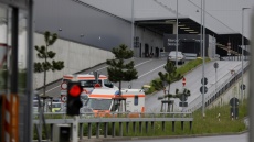 Γερμανία: Δύο οι νεκροί σε επεισόδιο με πυροβολισμούς σε εργοστάσιο της Mercedes