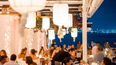 Island: Ανανεωμένο μενού, party διάθεση και δυνατές μουσικές προτάσεις