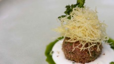 Γιουβαρλάκια με βρούβες από το Aleria