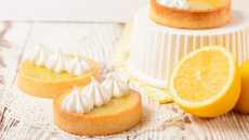 Οι πιο φινετσάτες τάρτες λεμονιού της Αθήνας