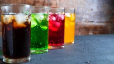 WaterTok: Πώς το να πίνεις νερό έγινε trend στο TikTok